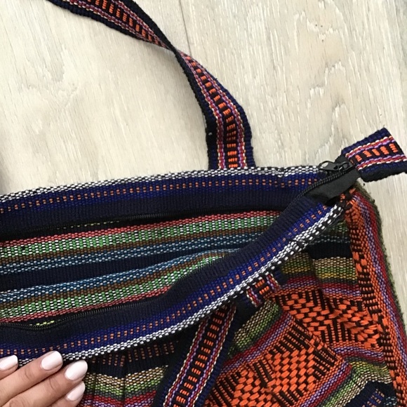 Mexican Woven Shoulder Bag imported from Mexico - Picture 5 of 9